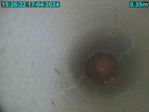 Drain pipe lining in Watford seals leaking pipes.